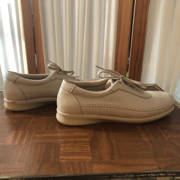 SAS Tripad Comfort Soft Step Ivory Leather Lace Up Woman's Shoes Sneakers 9 1/2 - Picture 4 of 5